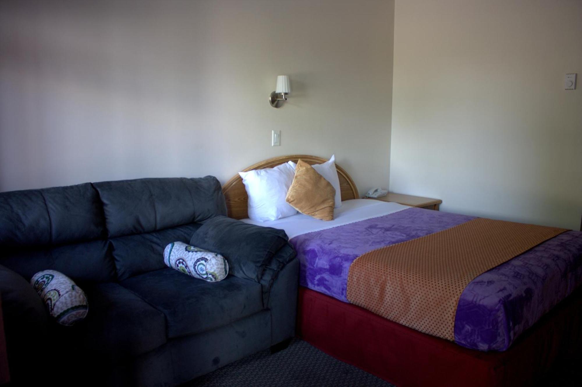Grandview Motel Kamloops Room photo